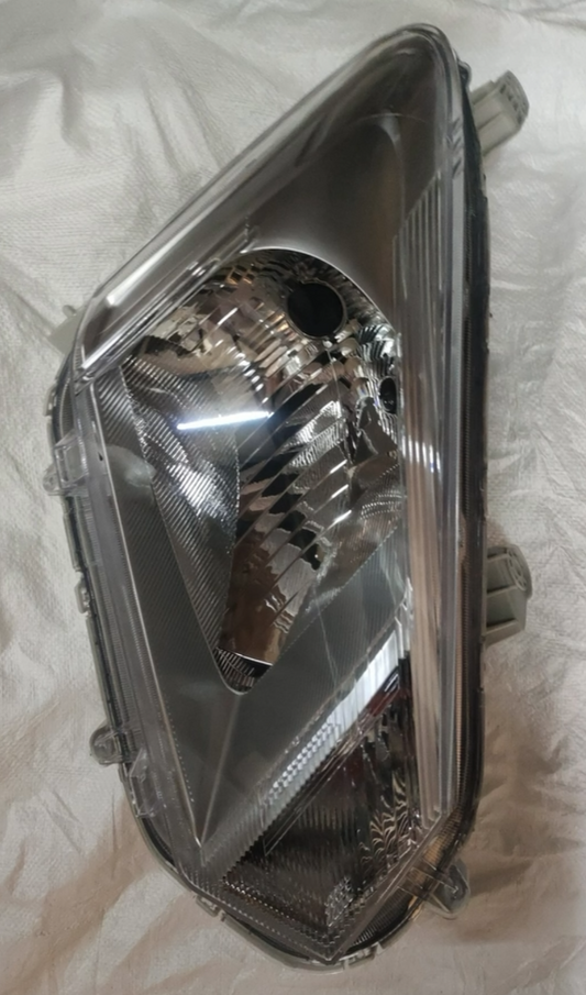 ISUZU Dmax Vcross 2017-19 Headlight Headlamp | OEM Grade | Brand New