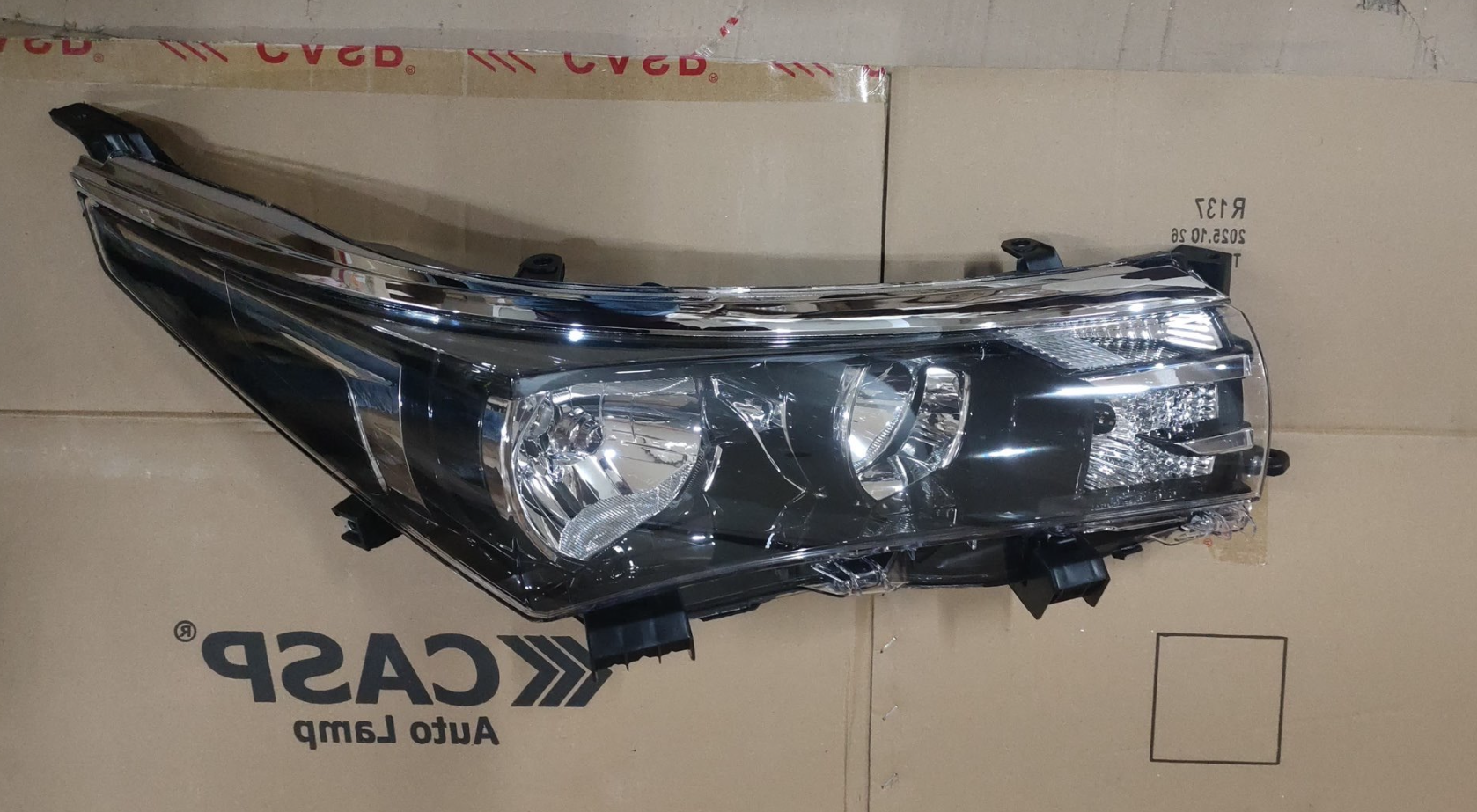 Corolla Altis Type 3 2014-16 Headlight Headlamp | OEM Grade | Brand New